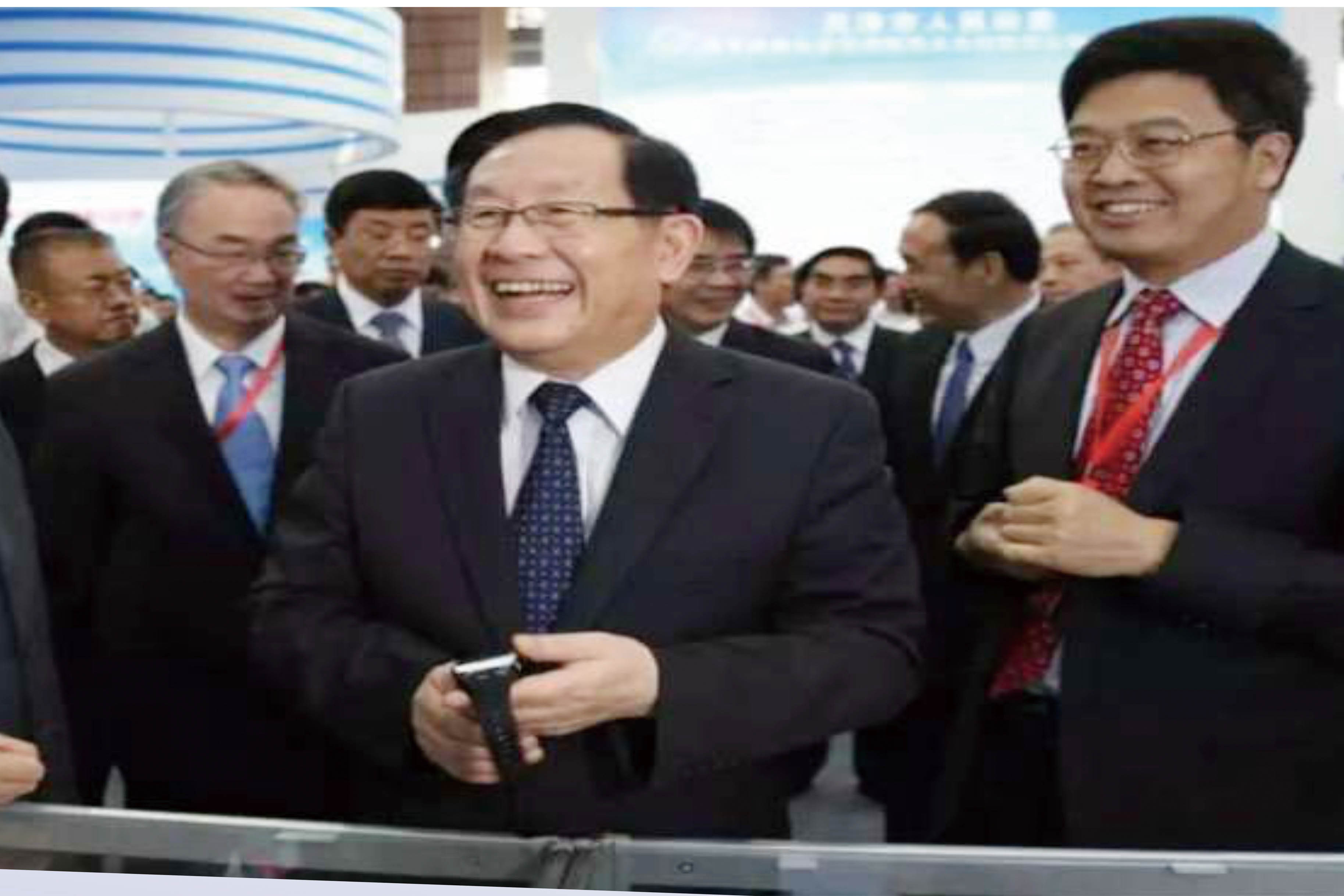 全國政協(xié)副主席、科技部部長、中國科協(xié)主席萬鋼